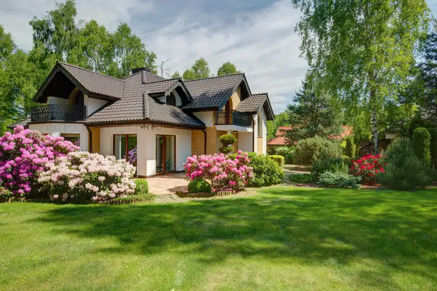 Essential Maintenance Tips For Residential Landscaping Culpeper, VA
